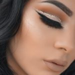 Glitter cut crease