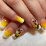 nail art floreale