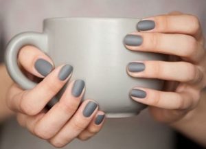 nail art autunno_grigio