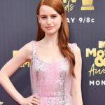 mtv_movie_awards_madelaine_petsch