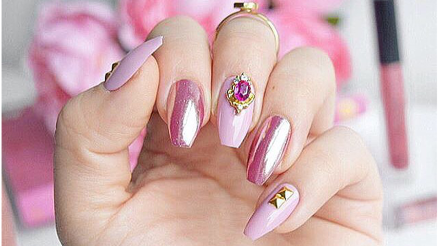 pink nail art